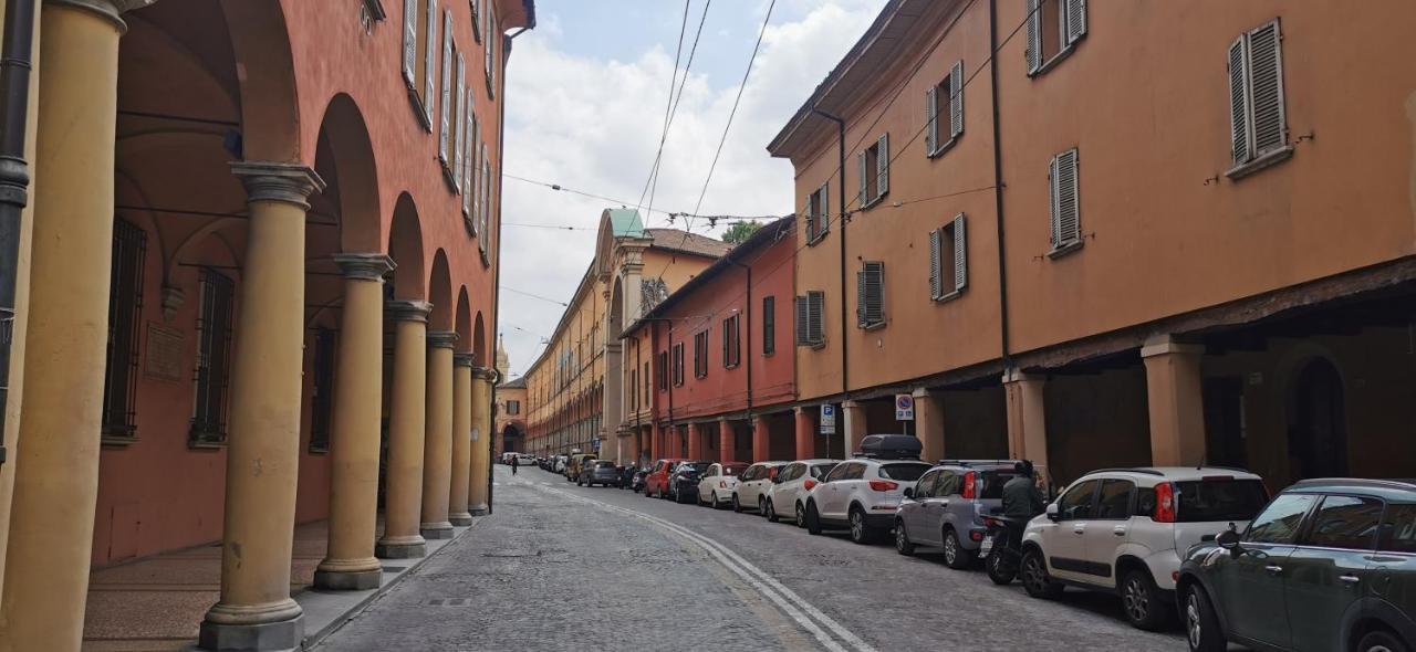 شقة I Portici Di Santo Stefano بولونيا المظهر الخارجي الصورة